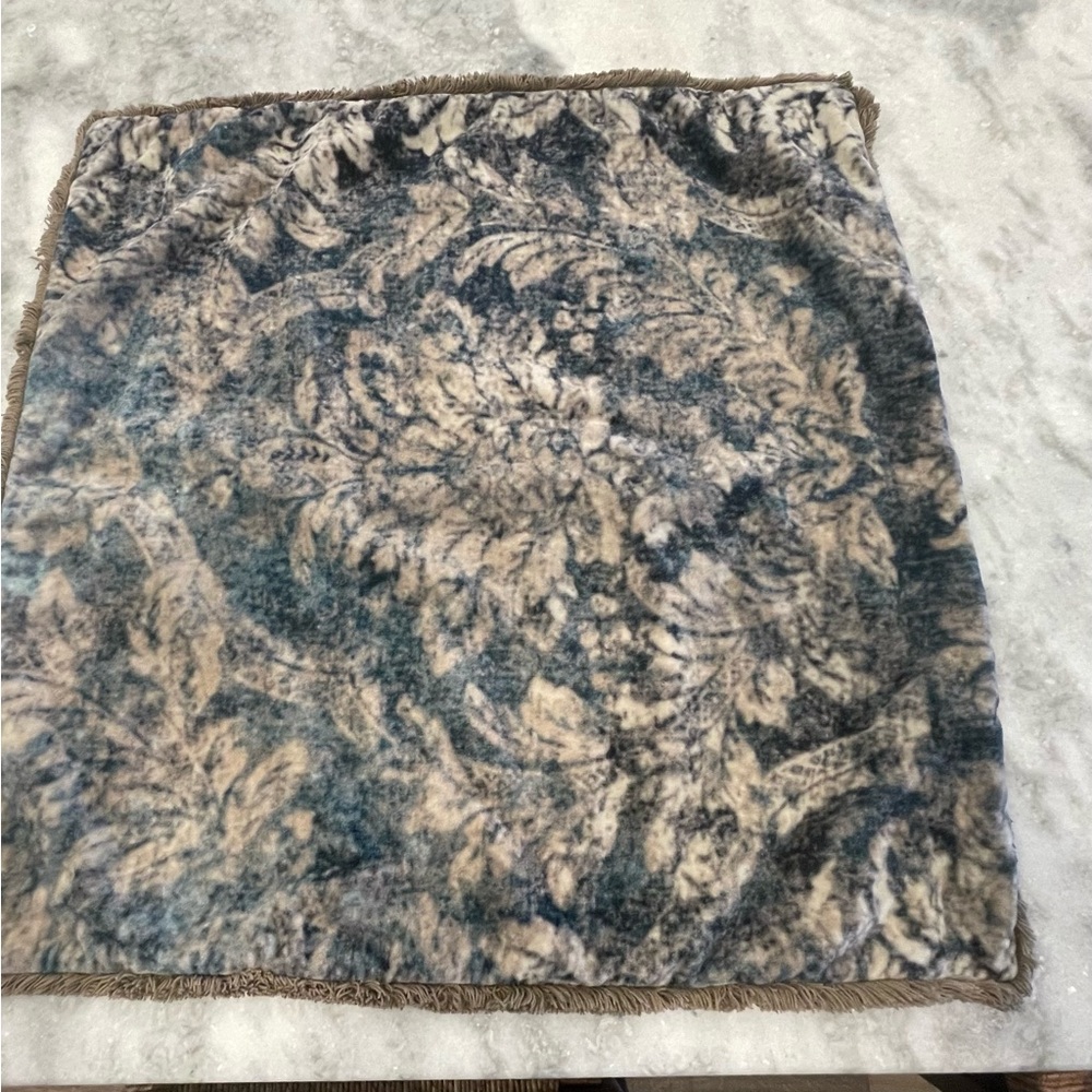 Pottery Barn Pillow Covers Set of 2